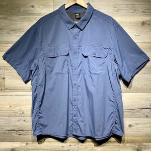 REI Co-Op Shirt Mens XL Blue Vented Short Sleeve Button Up Fishing Pockets Nylon